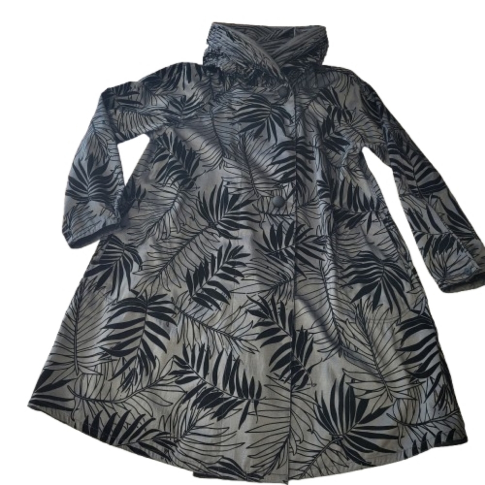 Mycra Pac Tropical Leaves Short Reversible Donatella Rain Jacket Grey Black M/L